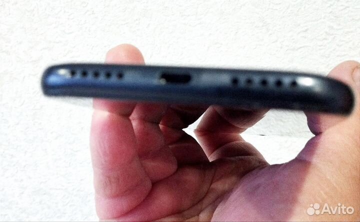 Xiaomi Redmi 7, 3/32 ГБ