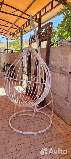 Садовая качеля кокон