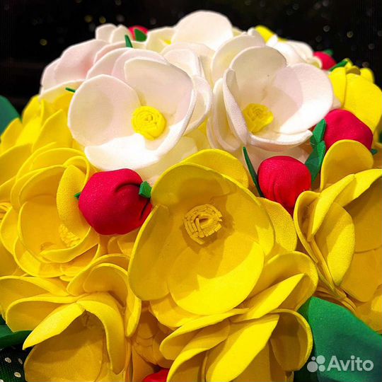 Букеты цветов из фоамирана