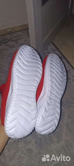 Кроссовки женские 37 размер