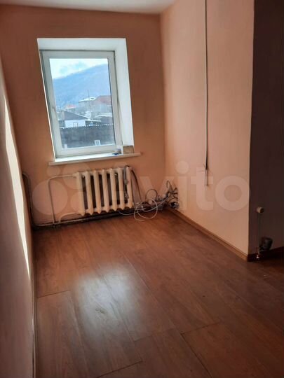 3-к. квартира, 57 м², 2/2 эт.