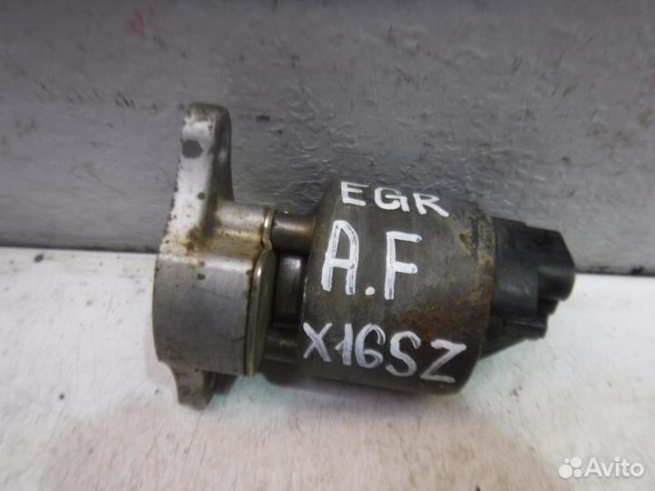 Клапан рециркуляции выхлопных газов EGR Opel Astra