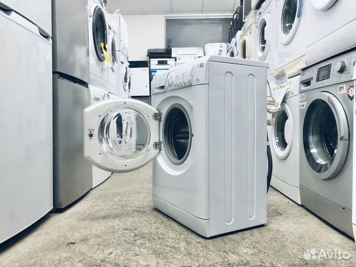 Стиральная машина Hotpoint Ariston