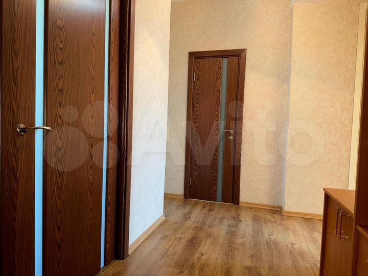 3-к. квартира, 71 м², 5/5 эт.