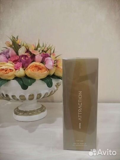 Парфюмерная вода женская Avon Attraction 100 мл