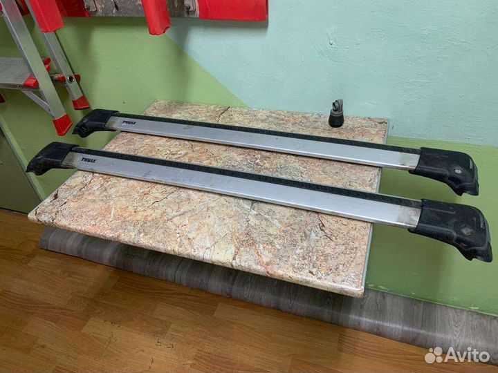 Багажник Thule WingBar Edge 9583 (размер L)