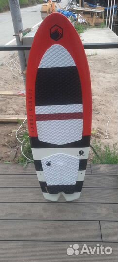 Доска для вейксерфинга