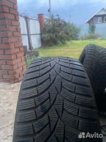 Toyo Observe 934 225/45 R18