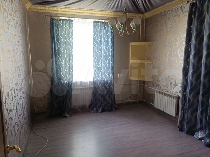 2-к. квартира, 60 м², 3/3 эт.