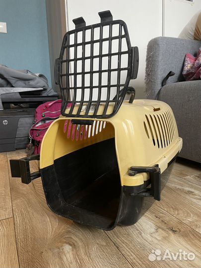 Переноска для животных пластиковая