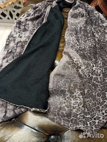 Палантин двухсторонний roberto cavalli италия