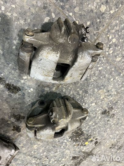 Суппорта передние задние Peugeot 207 Citroen