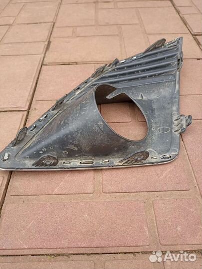 Накладка противотуманной фары Chevrolet Cruze