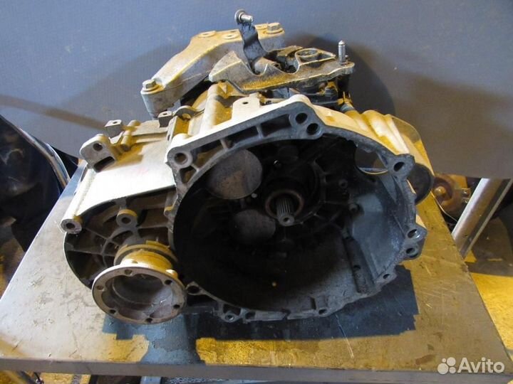 МКПП JLT Volkswagen Golf Plus 2.0л AZV 2005г