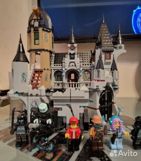 Замок. Lego hidden side 70437