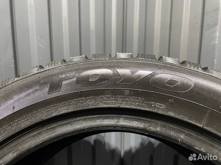 Toyo Observe G3-Ice 215/55 R17 98T