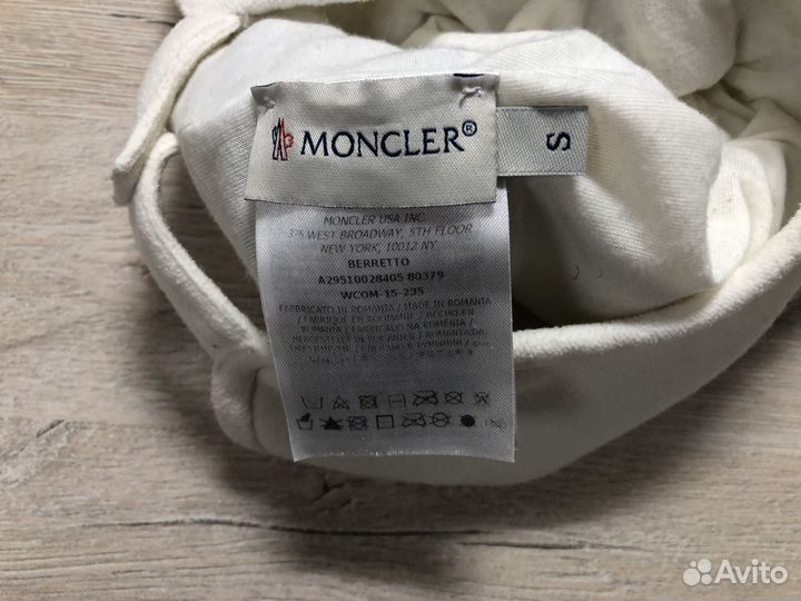 Шапка Moncler