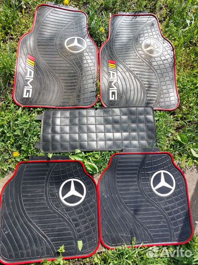 Оригинальные коврики на Мерседес
