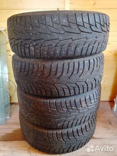 Hankook Winter I'Pike 205/55 R16 94V