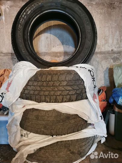 Bridgestone Dueler A/T 265/65 R17