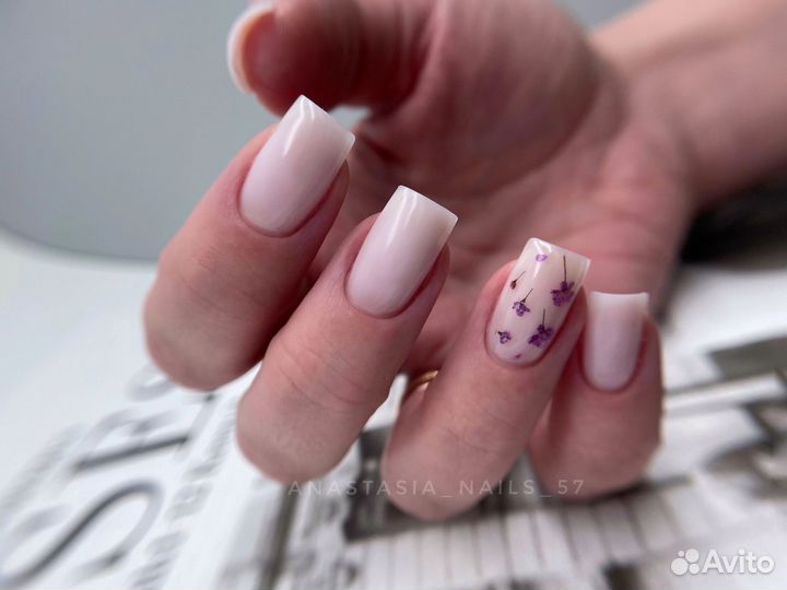 Маникюр, педикюр