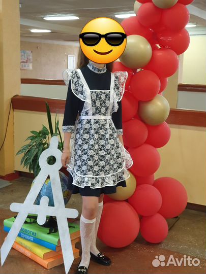 Продам школьную форму для девочки