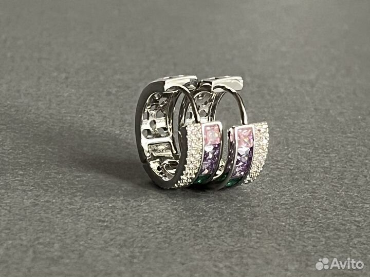 Серьги кольца стильные