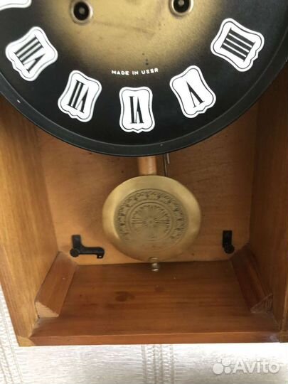 Настенные часы с боем Янтарь, СССР