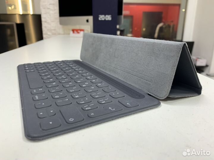Клавиатура Apple Smart Keyboard iPad Pro inch 9.7