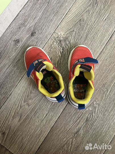 Кроссовки детские adidas