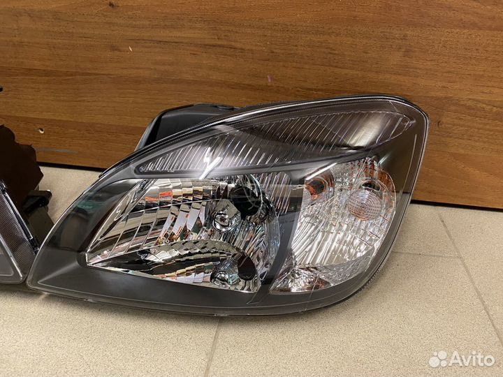 Kia Rio 2 2005-2011 Фара новая не оригинал