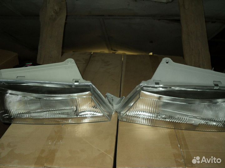 Фара передняя правая левая Daewoo Nexia 1997