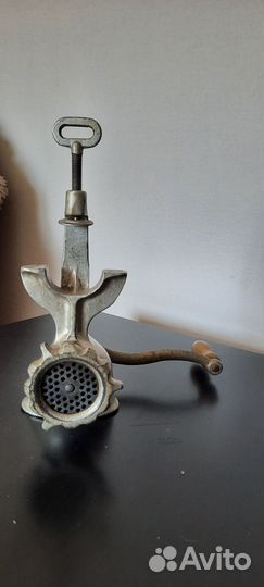 Мясорубка ручная
