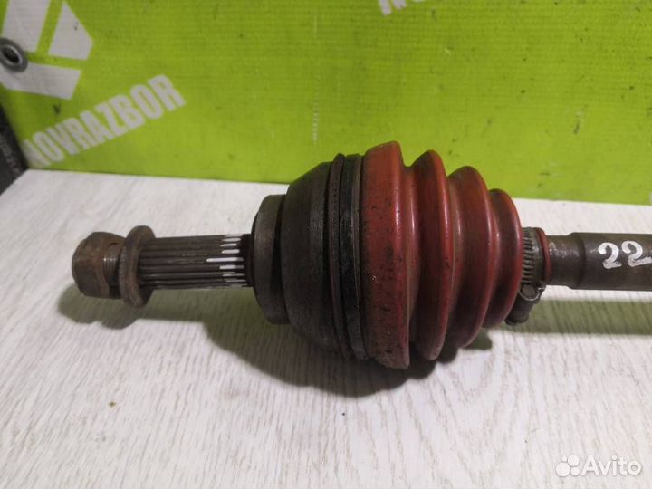 Полуось передняя левая Шкода Фелиция