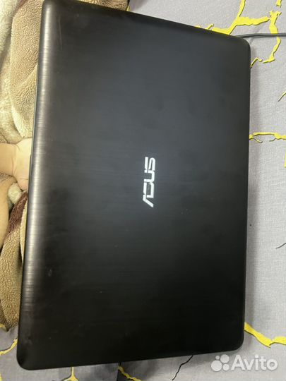 Ноутбук asus d541n