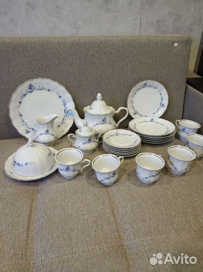 Столовый сервиз новый