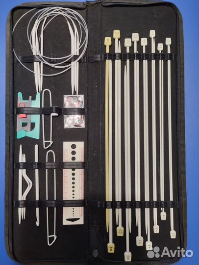 Набор спиц для вязания в чехле на молнии