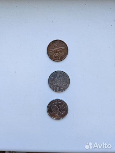 Монеты Кабо Верде 5 и 10 эскудос