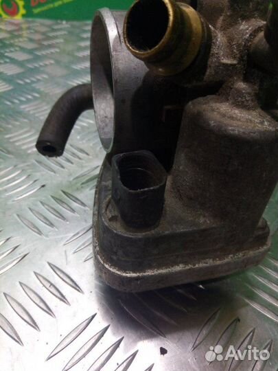 Дроссельная заслонка Opel Zafira минивэн 2010