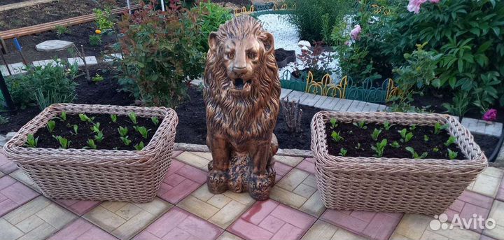 Кашпо горшок для цветов