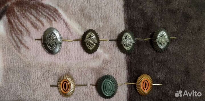 Кокарды, петлицы, звезды, шевроны, погоны