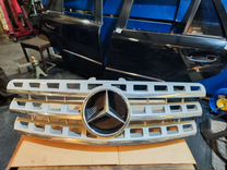 Решетка радиатора Mercedes Ml-Class W164