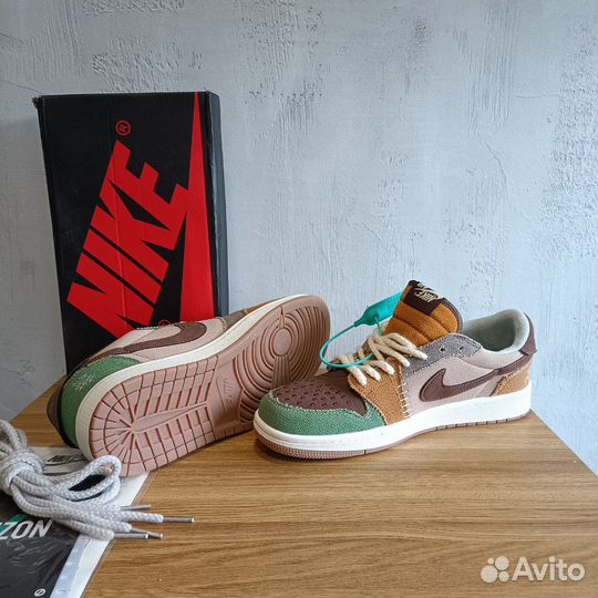 Кроссовки Nike Air Jordan 1 Low voodoo zion