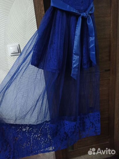 Вечернее платье