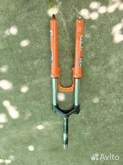 Вилка rock shox 26 J4 с ходом 140