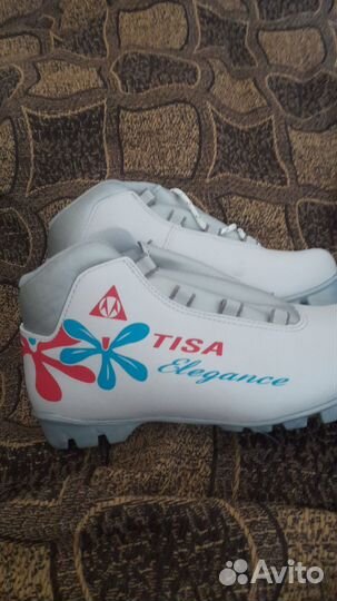 Лыжные ботинки tisa
