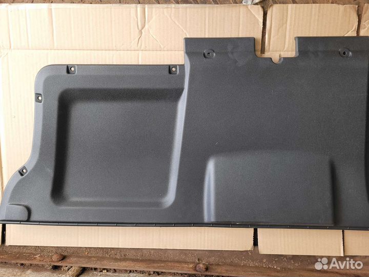 Обивка двери багажника niva 21214 urban