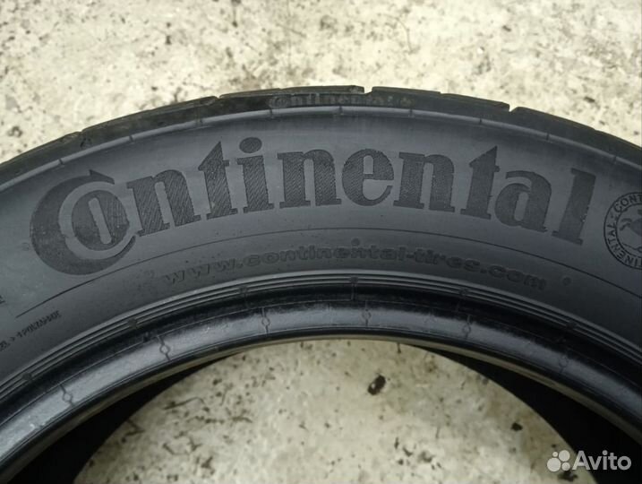 Continental ContiPremiumContact 5 215/55 R17 94W