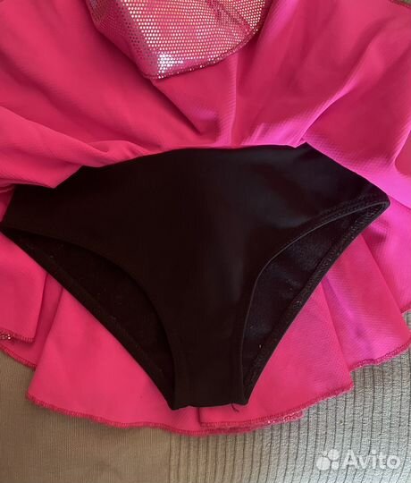 Костюм для фигурного катания для девочки 36