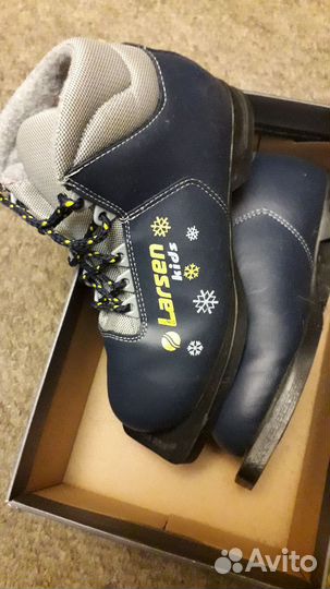 Лыжные ботинки